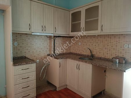 Acarlar Emlaktan Yeni Mah.2+1-105 M2 Kiralık Doğalgazlı Daire