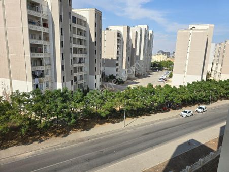 Cadde Seyran'dan Eşyalı Satılık 2+1 86m2 Arakat