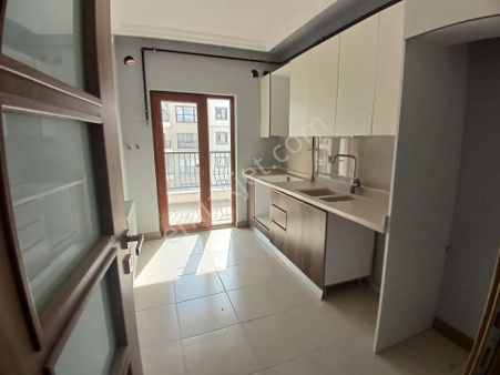 Adana Sarıçam Buruk 825 Tokilerde 3+1 Geniş Okula Ve Yola Yakın Kiralık Daire