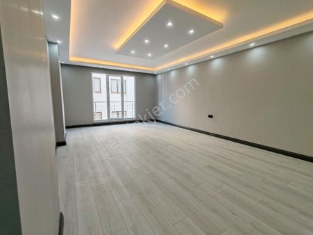 Adnan Kahveci Mah Satılık 2+1 Daire