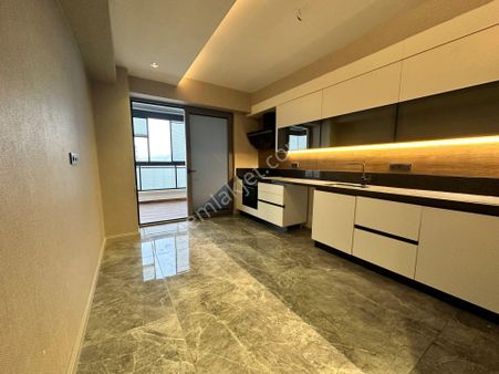 Ovacık Forum Avm Karşısı 4+1 200m2 8.kat Son Fırsat Dairesi!!