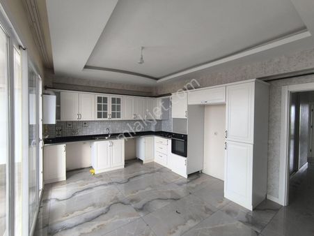 Yalmanlar Emlak 'tan Üçkuyularda 3+1 Kiralık Daire