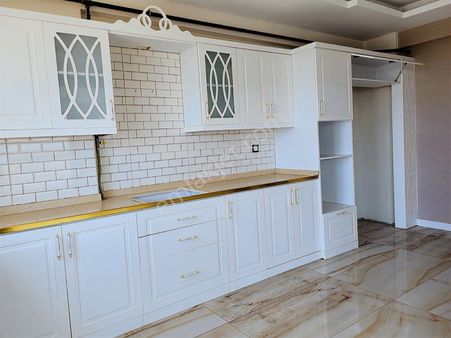 Yalmanlar Emlak'tan Acil Satilikforum Avm Karşı 3+1 Daire