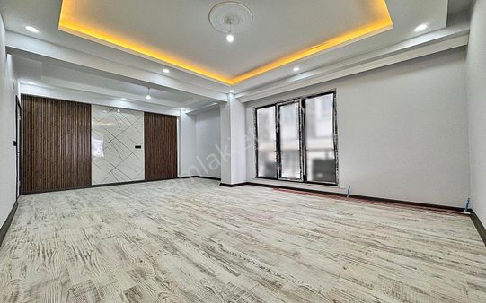 Arden Yapı'dan Hastane Bölgesinde Balkonlu Sıfır Ön Cep 2+1 !!