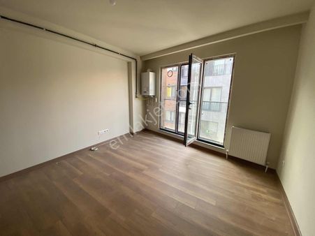 Turyap'tan Hasanpaşa Mahalallesi'nde Merkezi Konumda Sıfır 1+1