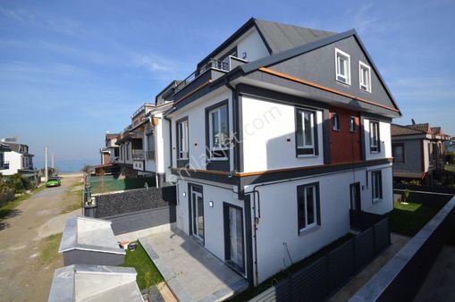 Sakarya Kocaali'de Satılık 3+1 Deniz Manzaralı Geniş Villa