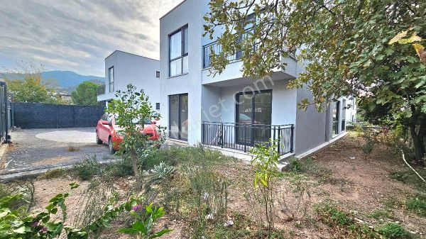 Bodrum Gündoğanda Satılık Bahçeli Otoparklı Merkezi 2+1 Sıfır Daire