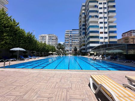 Denize Sıfır Site İçinde Deniz Manzaralı 120 M2 Eşyalı 2+1 Daire