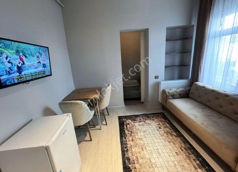 Tuncay'dan Ortaköy Sahile Yakın Tüm Faturalar Dahil 1+1 Eşyalı