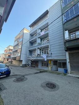 Evim-nur'dan Belediye Evleri Mh. 4 Daire 1 Dükkan Komple Satılık Bina..