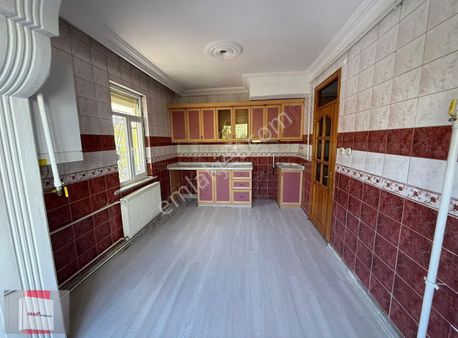 Hocacihan Mah. Alemdar Cadde Yakını Müstakil Triplex 7+1 Villa