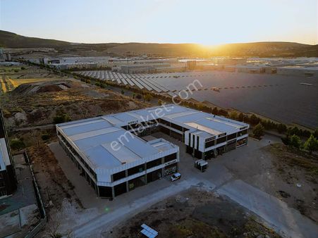 Ayalp'ten Göktürk'te Satıllık İş Yeri Takasa Açık