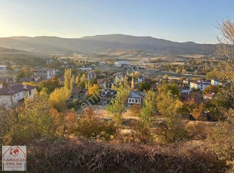 Şehir Merkezinde Manzaralı Arsa