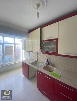 Detay Emlak'tan Paşakonakta Geniş 2+1 Kiralık Daire