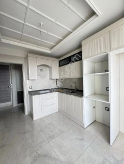 Yenicezaevi Civarı Livia Yapı'da 2+1 Satılık Daire