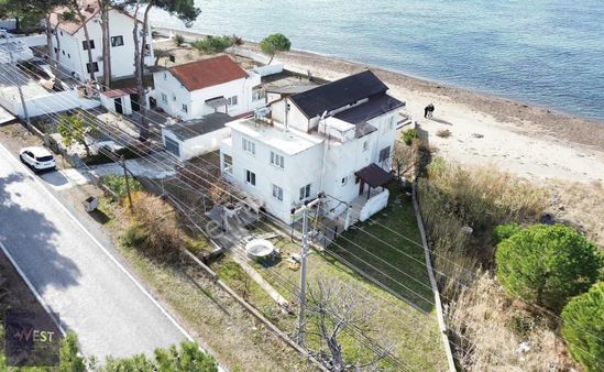 Çanakkale Ezine Tavaklıda Denize Sıfır Satılık Bina