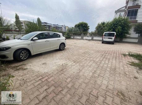 Konyaaltı Hurma'da Kiralık 1+1 Yüksek Giriş Havuzlu Daire