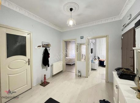 İzmit Orduevi Merkezi Konumda Masrafsız 2+1 Satılık Arakat Daire