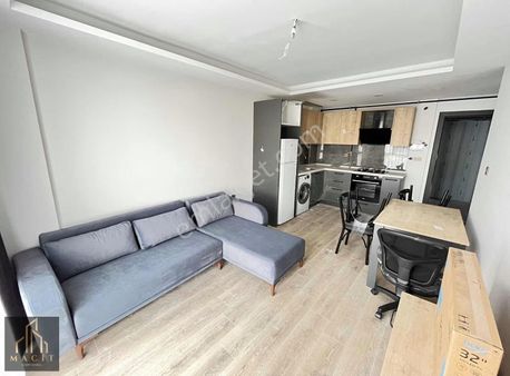 Macit'den Dumlupınar Mahallesinde 1+1 Eşyalı Daire