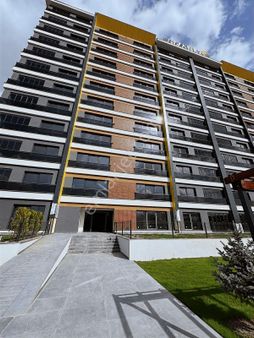 Satılık Sitilanka 4+1 Köşe Daire