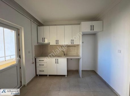 Turkuaz'da Kiralık 2+1 Daire