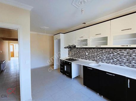 Clk'dan Sultandere Mh. 6+2 Bahçeli Dubleks Çift Daire