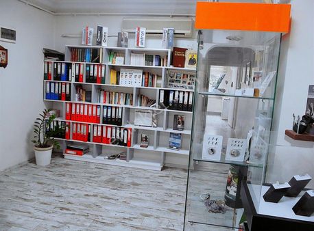 Kızıl Elma Caddesi Üstü 1. Kat 8.250.000 Tl