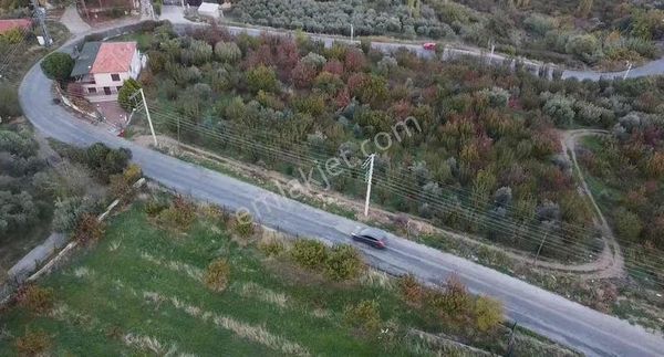 Salihli Villalar Bölgesinde Anayol Cepheli Yatırımlık Arazi....