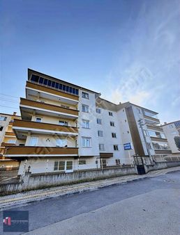 Görüklede Satılık 3+1 Aile Binasında Geniş Fırsat Daire