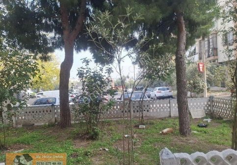 Karabağlar Selvili Mahallesinde Merkezi Konuma Yakın Satılık İşyeri