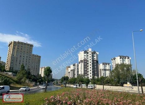 Küçükçekmece Atakent Mah.toki Menekşe 84m2 Satılık 2+1 Daire