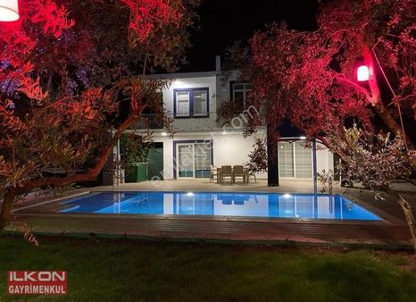 Fethiye Yanıklar Mah. İlkon'dan Kiralık 4+1 Eşyalı Villa
