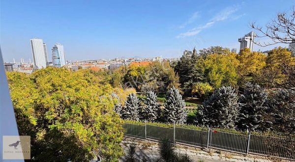 Kiralık, Full Eşyalı, Paris Caddesi, 3. Kat, 3+1,furnıshed Rent