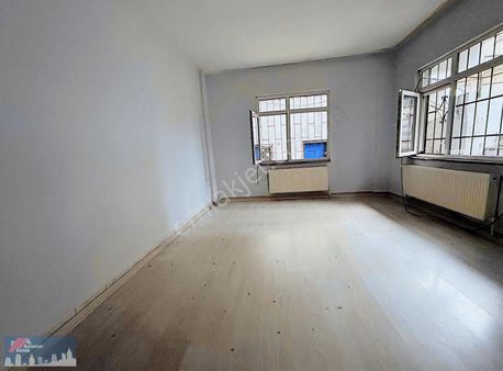 Ümraniye Elmalıkent Mahallesi 2+1 Kiralık Daire