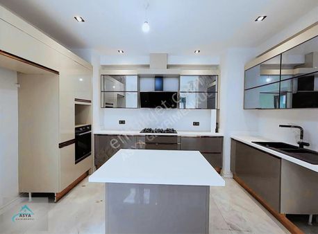 Başakşehir Satılık Villa Müstakil Bahçeli Akıllı Ev Sistemli