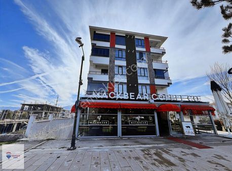Remax Dem'den Cadde Üzerinde Full Eşyalı Satılık 1+1 Daire