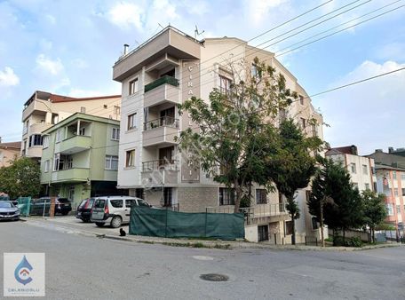 Çelebioğlu'ndan Çayırova İstiklal Caddesi'nde 2+1 Ara Kat Daire