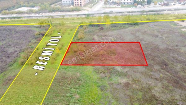 Darıcı Mh.de Mükemmel Konumda Villa Yapımında Uygun 1077 M2 Arsa