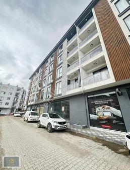 Lavinia Gayrimenkul'den Kiralık 2+1 Daire