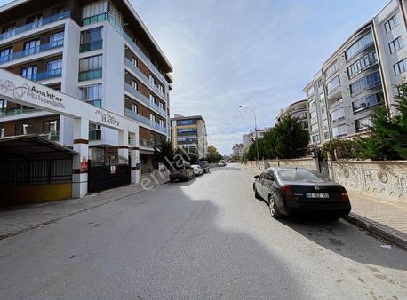 Keçeciler Ali Ulvi K.cad Yanisite İçi 5yıllık Girişkat 3+1daire