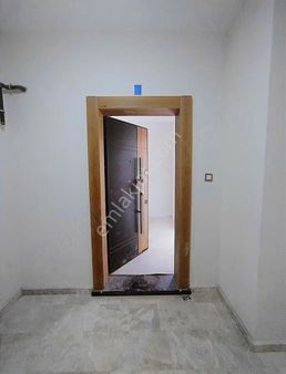 Şehir Hast. Yakını Nida Parkda Satılık 2+1 Arakat Lüks Daire