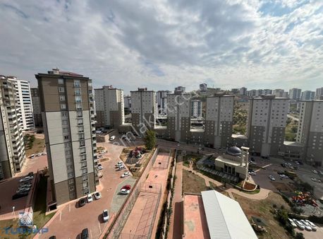 Binevler Turyaptan Başakşehir Konutlarında Kiralık Daire...