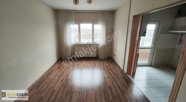 Başakşehir Vadipark Evleri Sitesinde Kiralık Boş 2+1 Daire