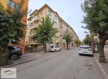 *genç Grup*yeni Bağlar Mah Şimşek Sok Balkonlu Kiralık 2+0 Daire