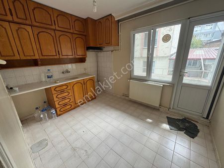 Evim-nur’dan Rasathane Mh 2+1 100m2 2.kat Dış Cepheli Fırsat Daire