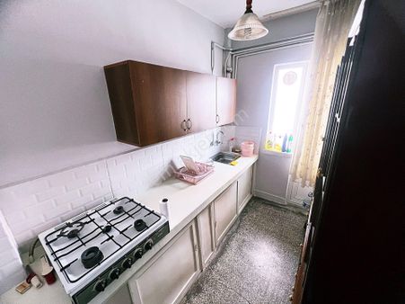 Cihandan Çarşı Cadde De Belediye Yakını Katta 3+1 Kiralık Daire