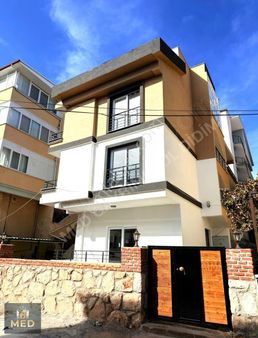 Didim Hisar Mahallesinde 1+1 Açık Mutfak Deaire