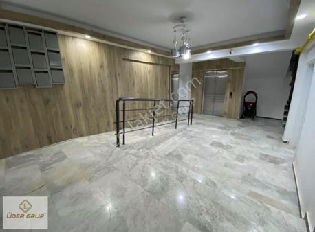 [eslider] Esentepe'de Sıfır 1+1 Apart