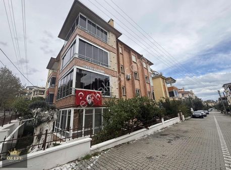 Altınoluk Ta Yeni Binada Bahçeli Giriş Kat Daire