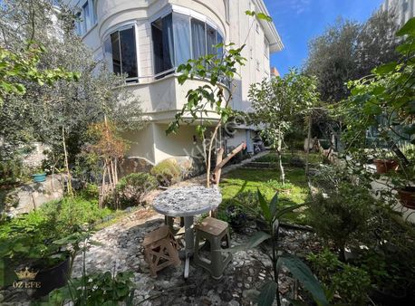 Öz Efe'den Altınoluk Kapalı Pazar Mevkisinde 3+1 Daire